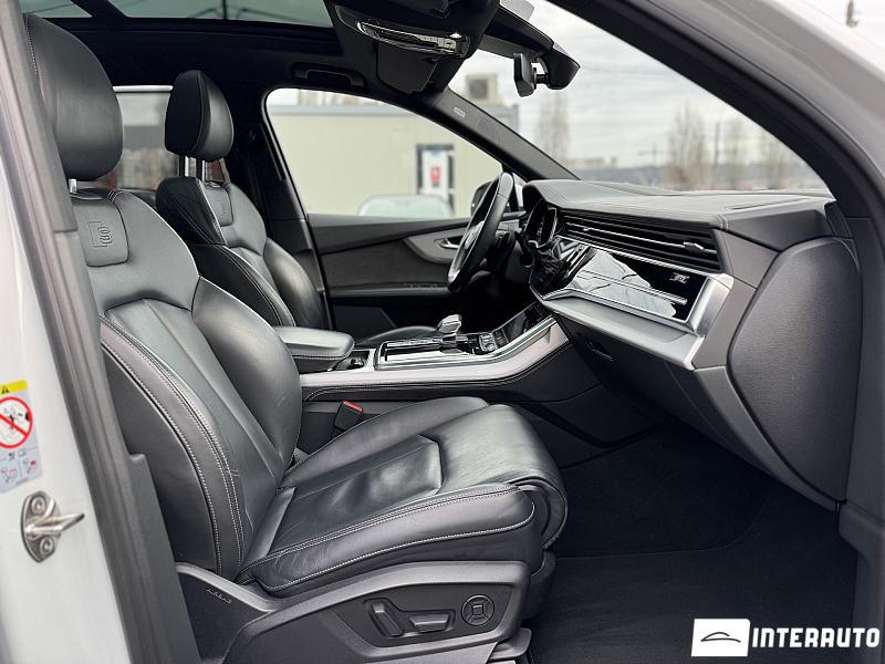 Audi Q7 24 audi q7 2021