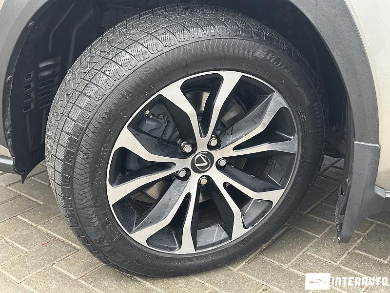 Lexus NX 300H 25 lexus nx 300h 2017