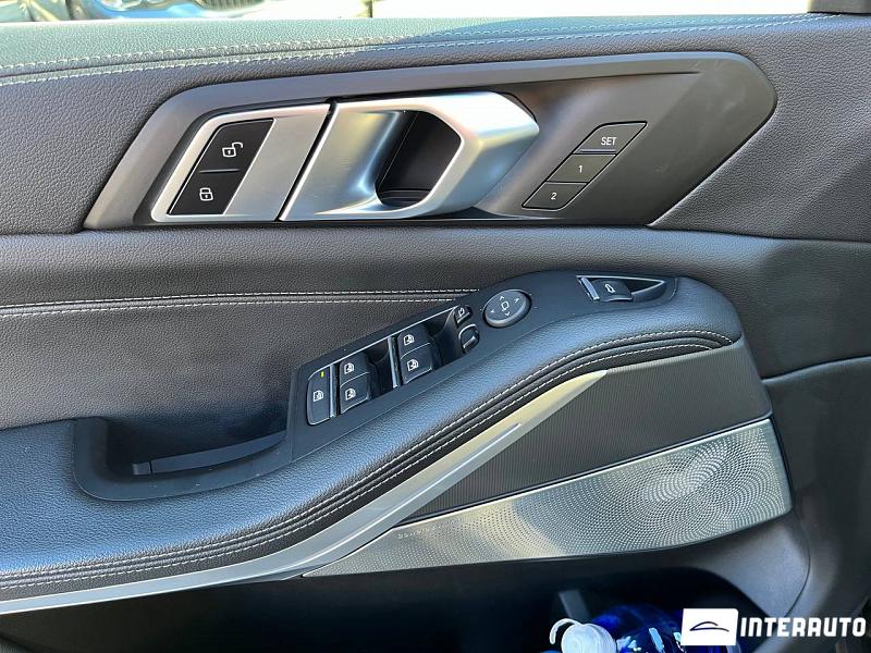 BMW X5 3.0D 5 bmw x5 3.0d 2021