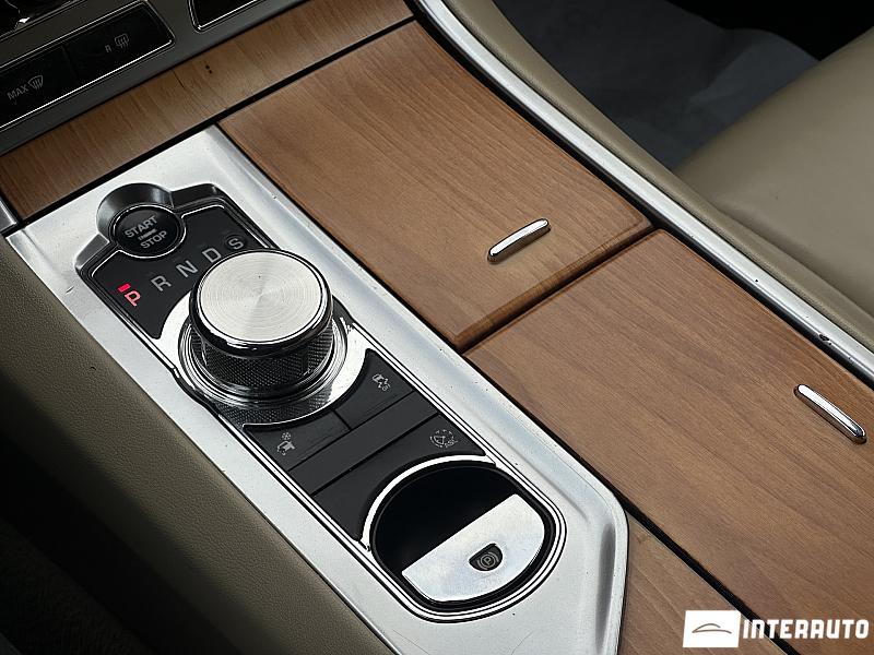 Jaguar XF 12 jaguar xf 2013