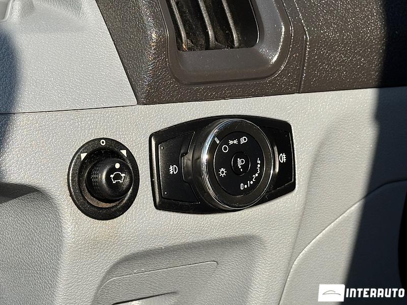 Ford Transit 7 ford transit 2014