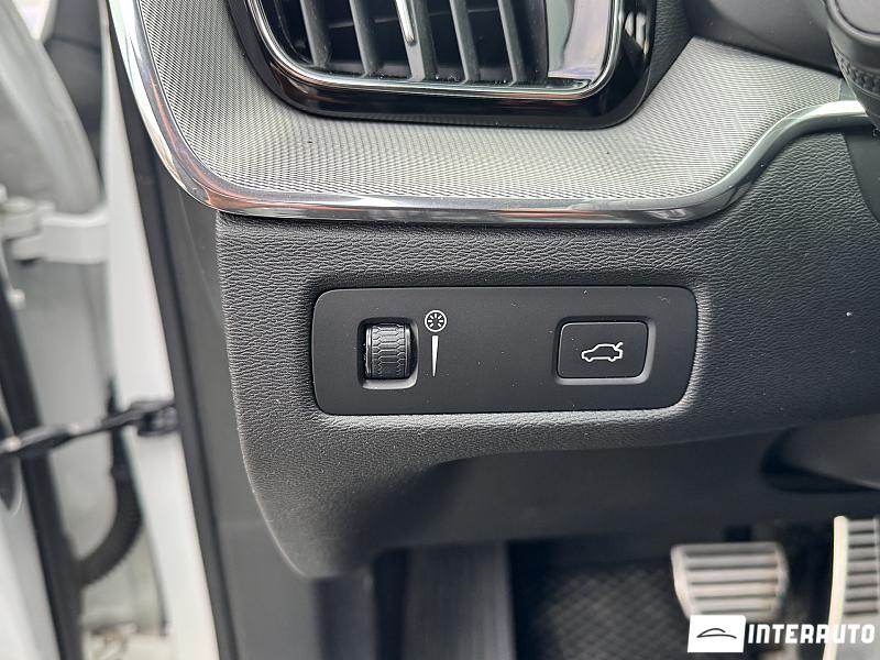 Volvo XC 60 21 volvo xc 60 2018