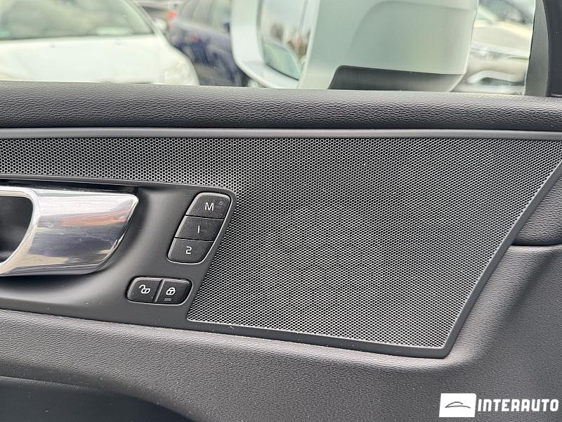 Volvo XC 60 20 volvo xc 60 2018