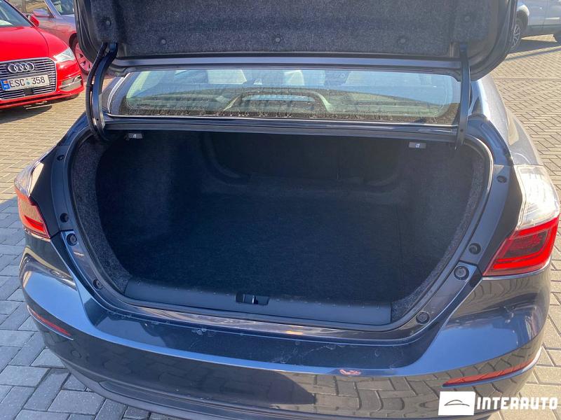 Honda Insight 18 honda insight 2020