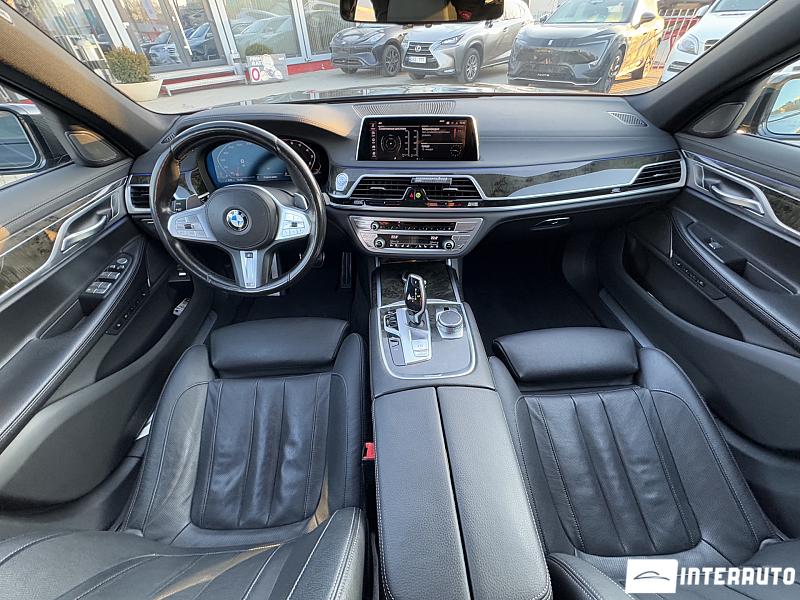 BMW 740 10 bmw 740 2021