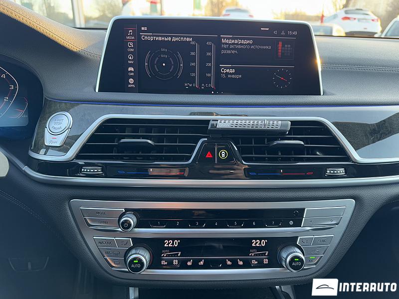 BMW 740 16 bmw 740 2021