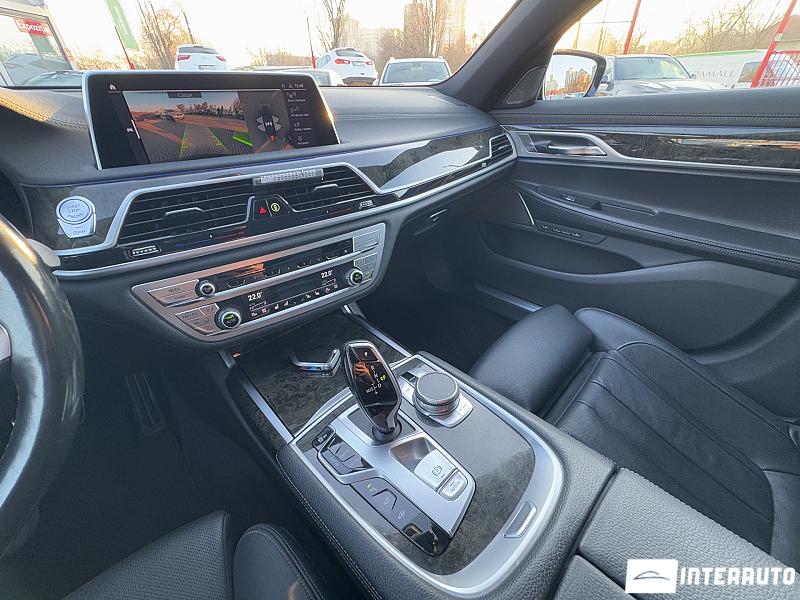 BMW 740 15 bmw 740 2021