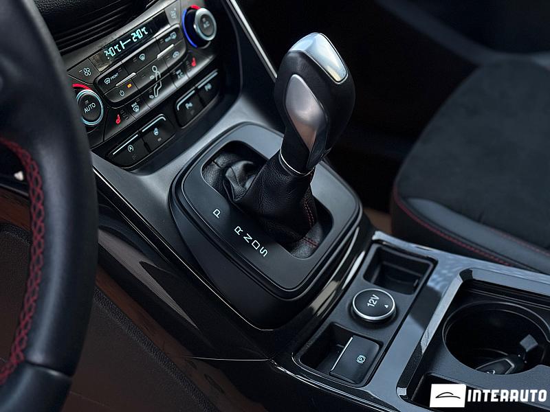 Ford Kuga 17 ford kuga 2018