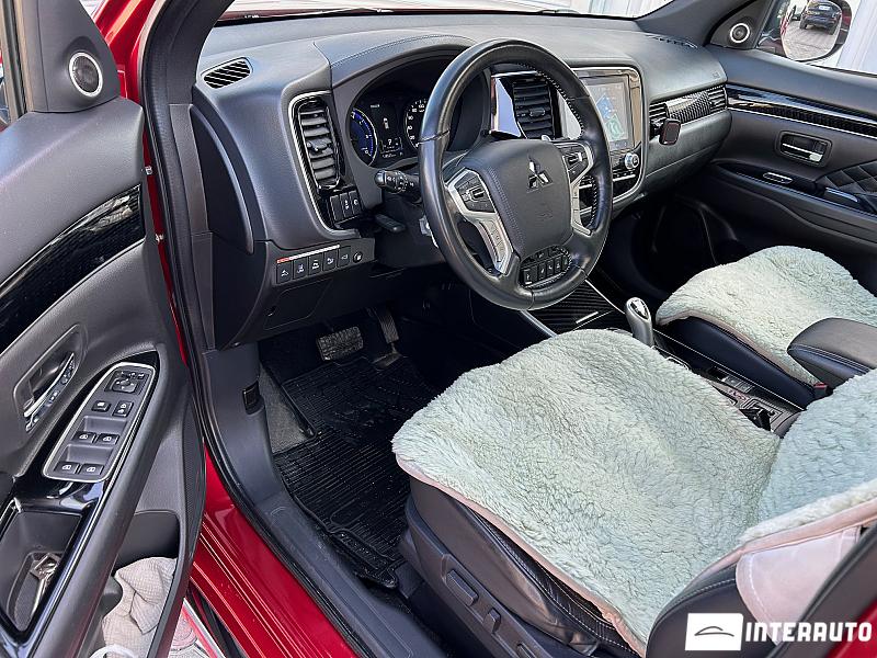 Mitsubishi Outlander 6 mitsubishi outlander 2019