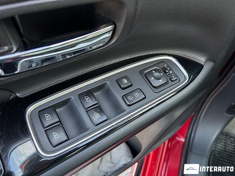 Mitsubishi Outlander 7 mitsubishi outlander 2019