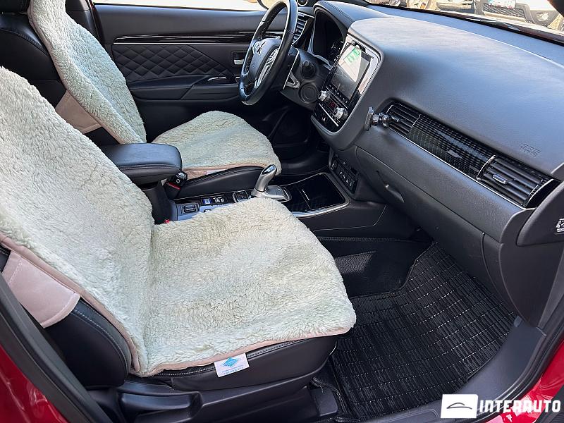 Mitsubishi Outlander 17 mitsubishi outlander 2019