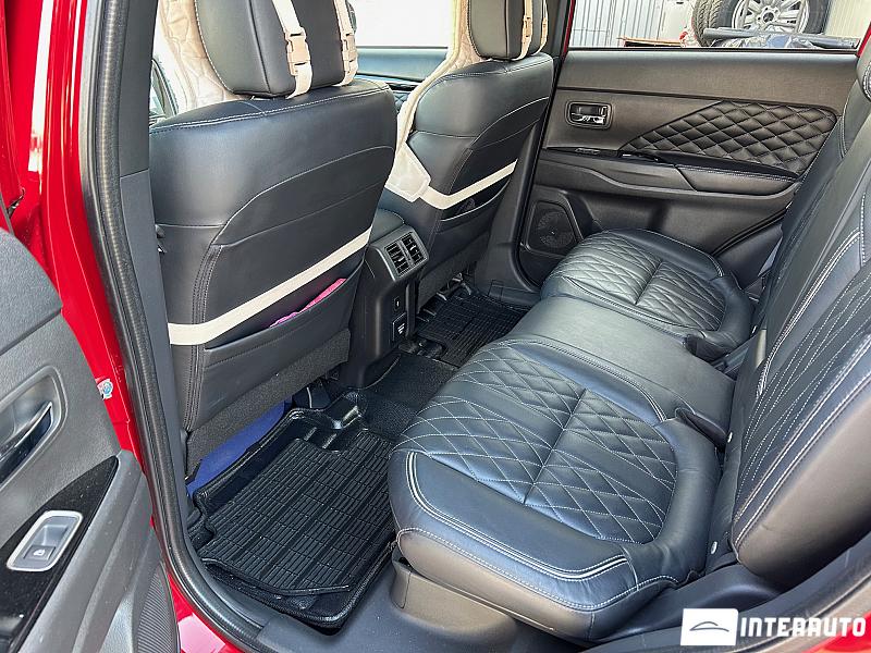 Mitsubishi Outlander 18 mitsubishi outlander 2019