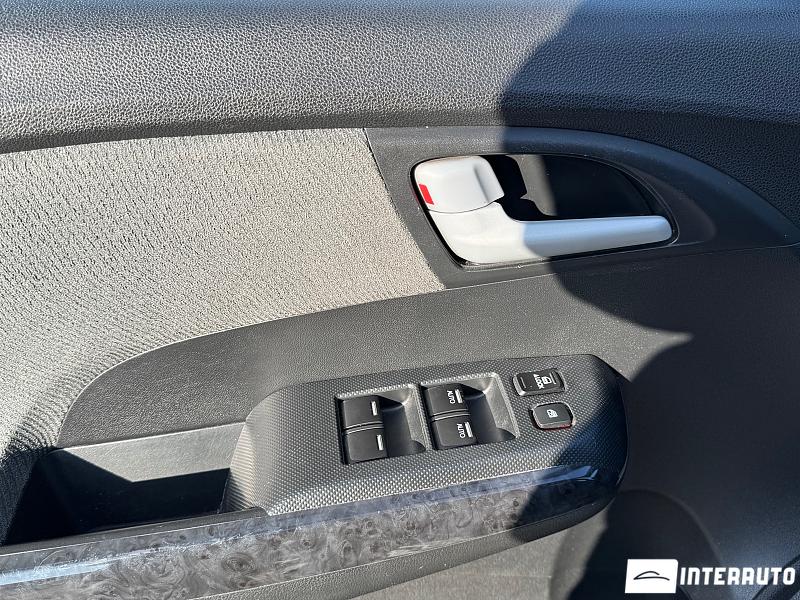 Honda Insight 14 honda insight 2012