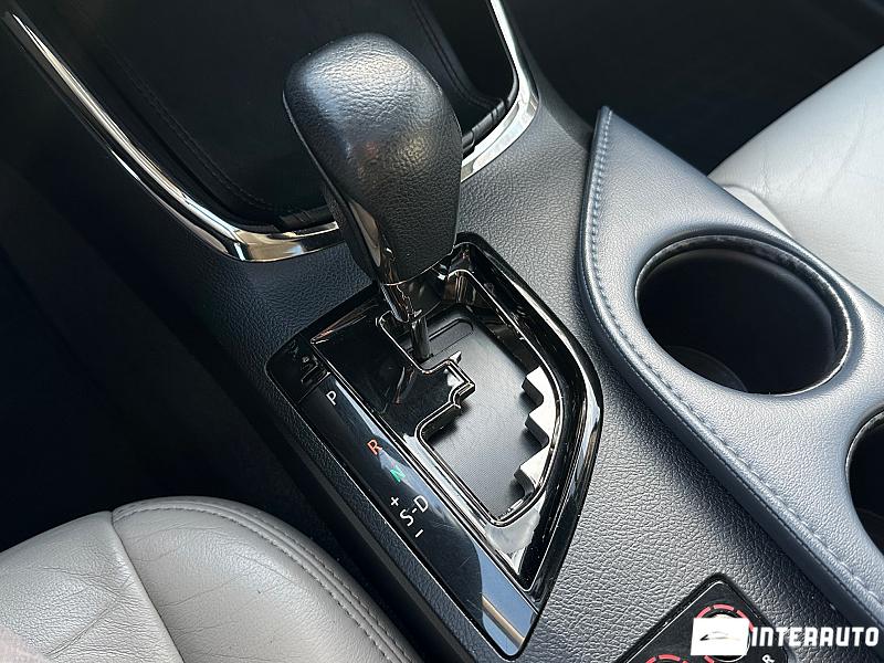 Toyota Avalon 15 toyota avalon 2013