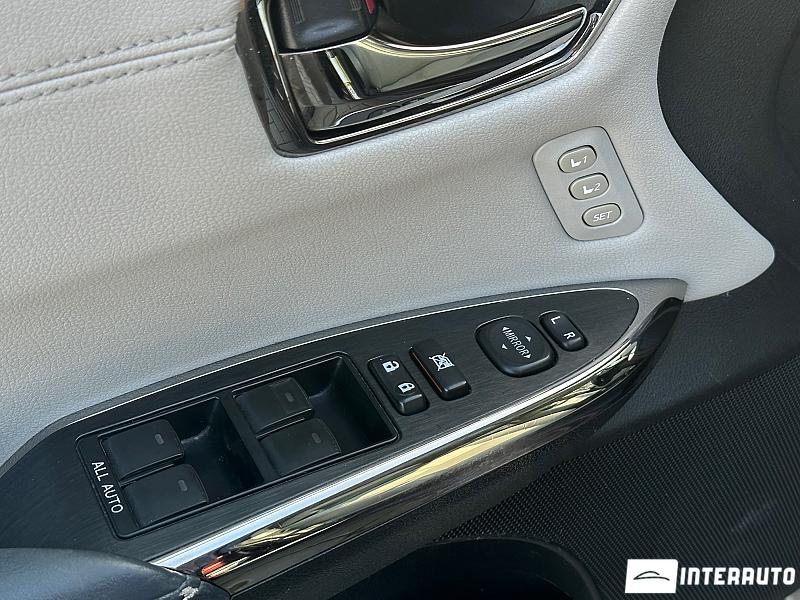 Toyota Avalon 7 toyota avalon 2013