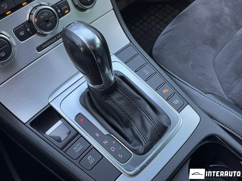 Volkswagen Passat 13 volkswagen passat 2012