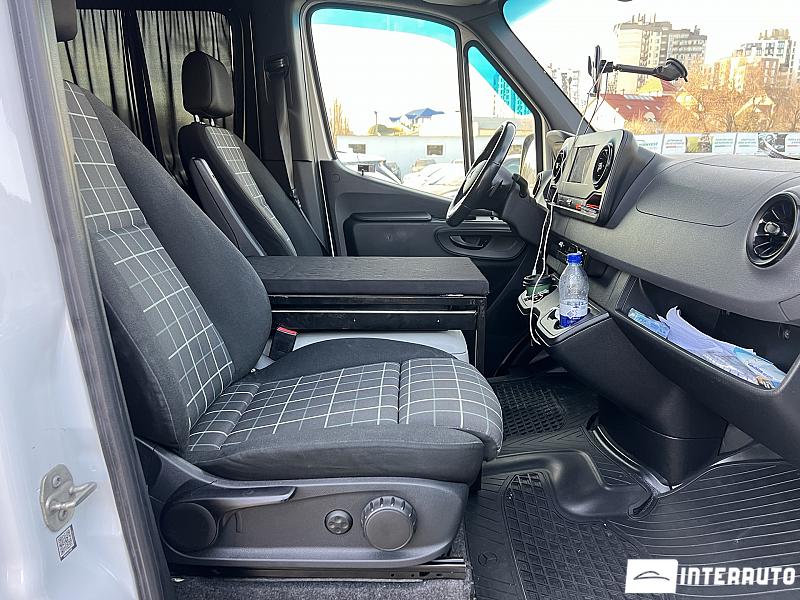 Mercedes Sprinter 14 mercedes sprinter 2018