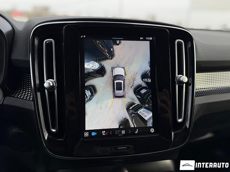 Volvo XC 40 16 volvo xc 40 2021