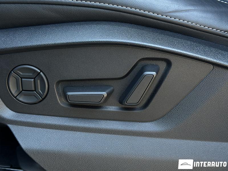 Audi Q7 18 audi q7 2023