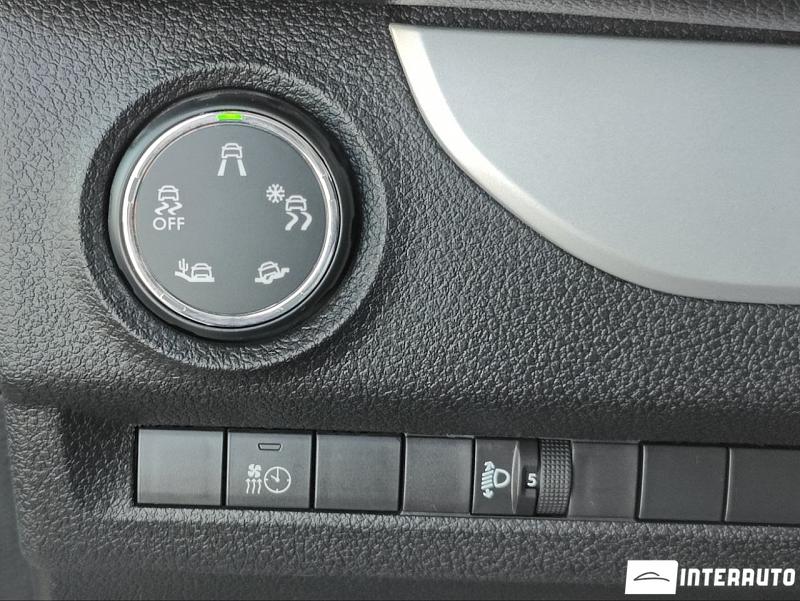 Opel Vivaro 12 opel vivaro 2023