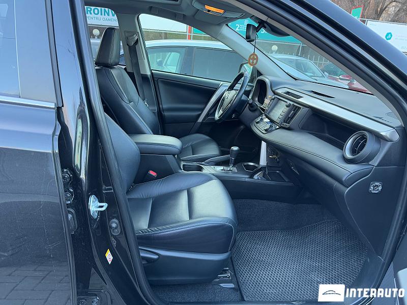 Toyota Rav-4 6 toyota rav-4 2018