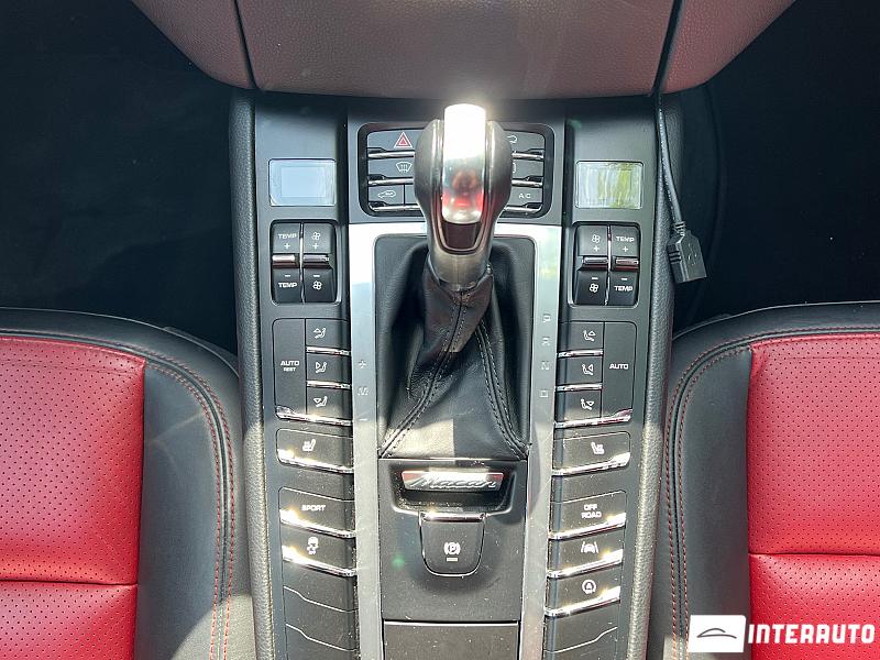 Porsche Macan 13 porsche macan 2016