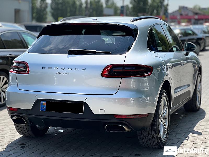 Porsche Macan 2 porsche macan 2016