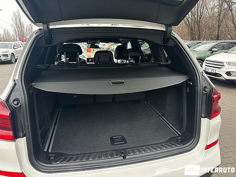 BMW X3 2.0D 20 bmw x3 2.0d 2020