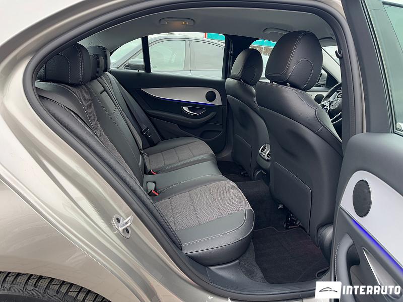 Mercedes E 200 8 mercedes e 200 2023