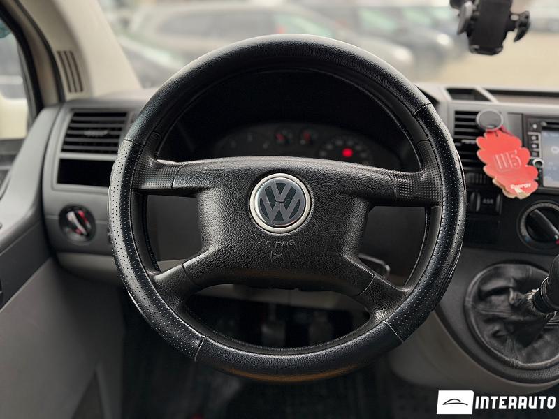 Volkswagen Transporter 9 volkswagen transporter 2005