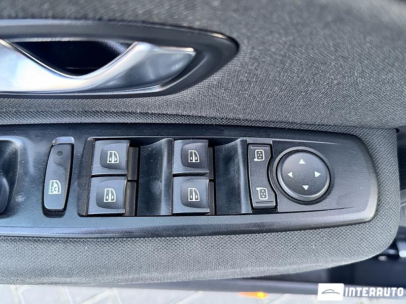 Renault Megane 18 renault megane 2011