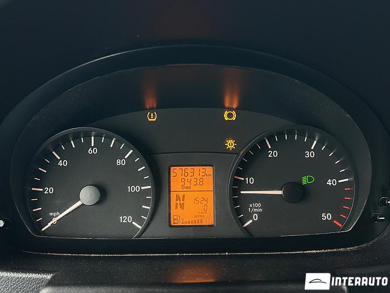 Mercedes Sprinter 10 mercedes sprinter 2014