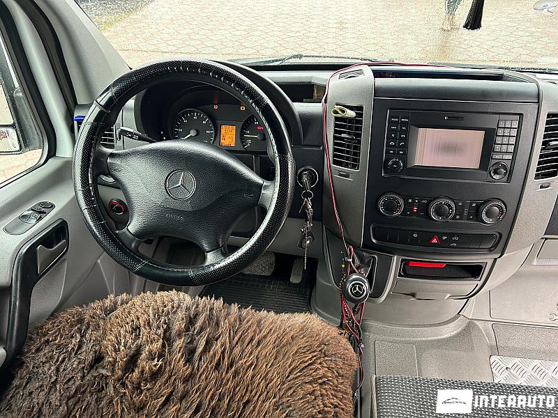 Mercedes Sprinter 7 mercedes sprinter 2014