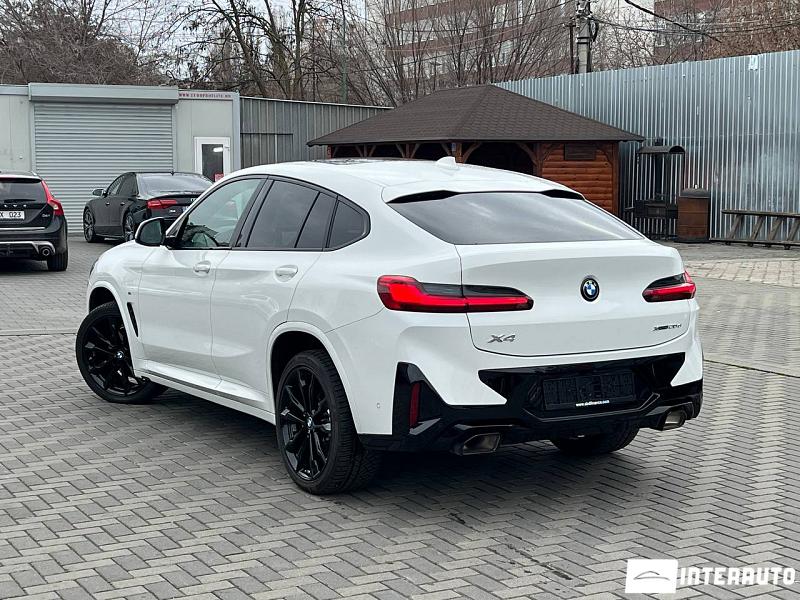 BMW X4 2.0D 2 bmw x4 2.0d 2024