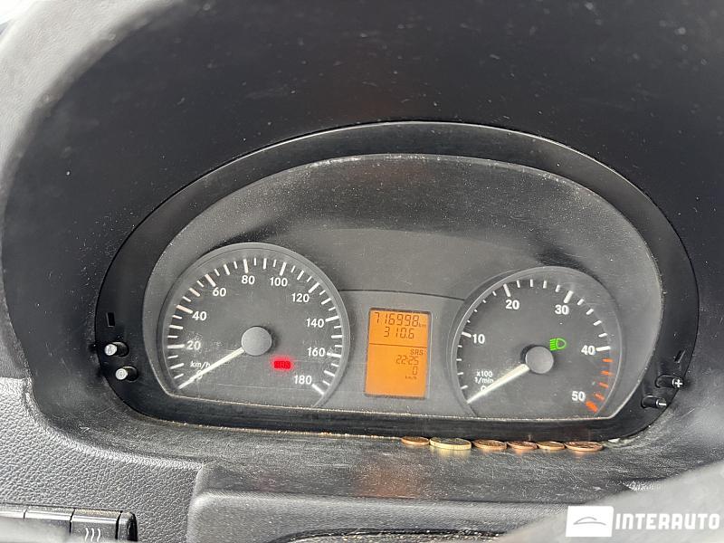 Mercedes Sprinter 8 mercedes sprinter 2013