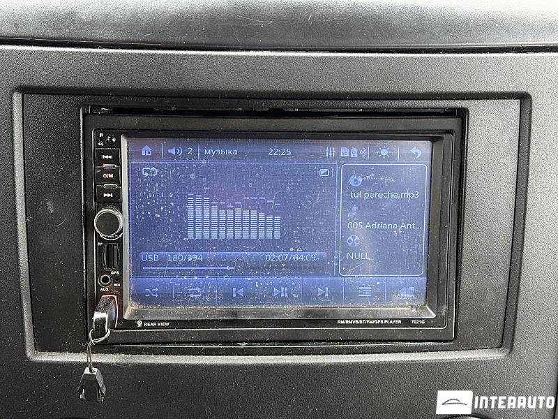 Mercedes Sprinter 9 mercedes sprinter 2013