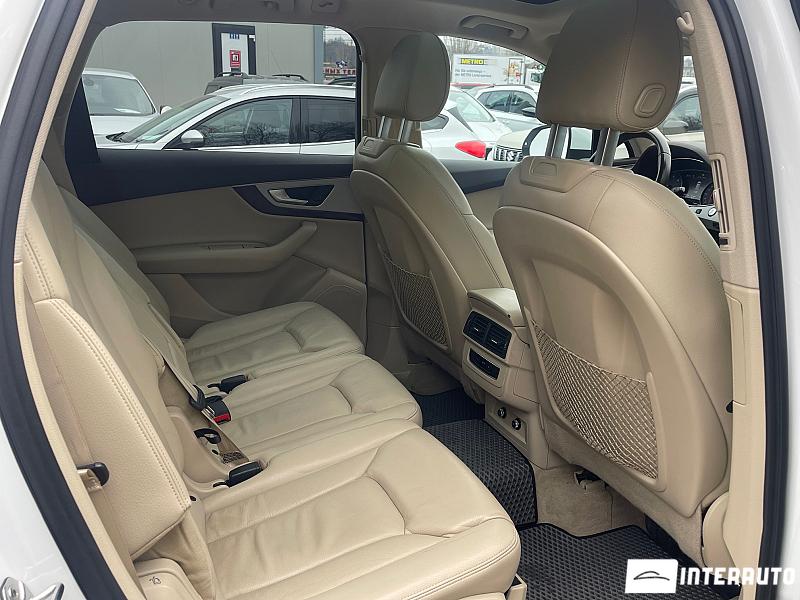 Audi Q7 16 audi q7 2018