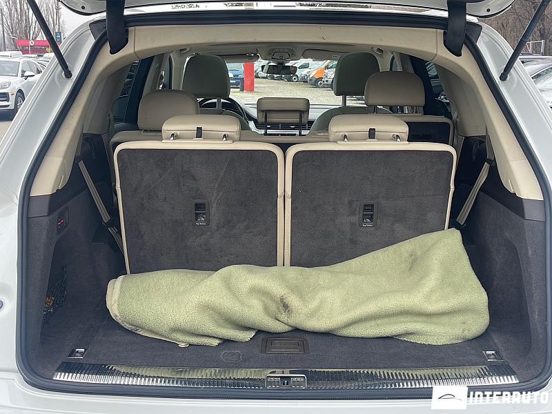 Audi Q7 19 audi q7 2018