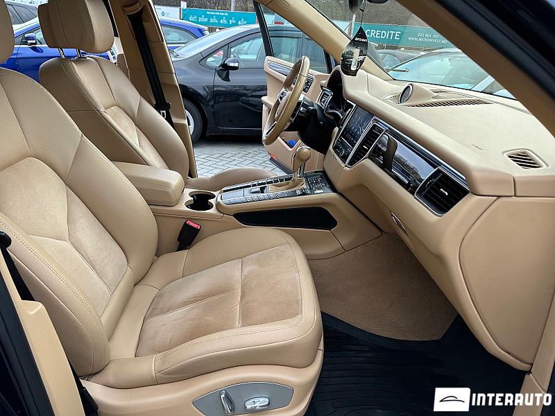 Porsche Macan 14 porsche macan 2017