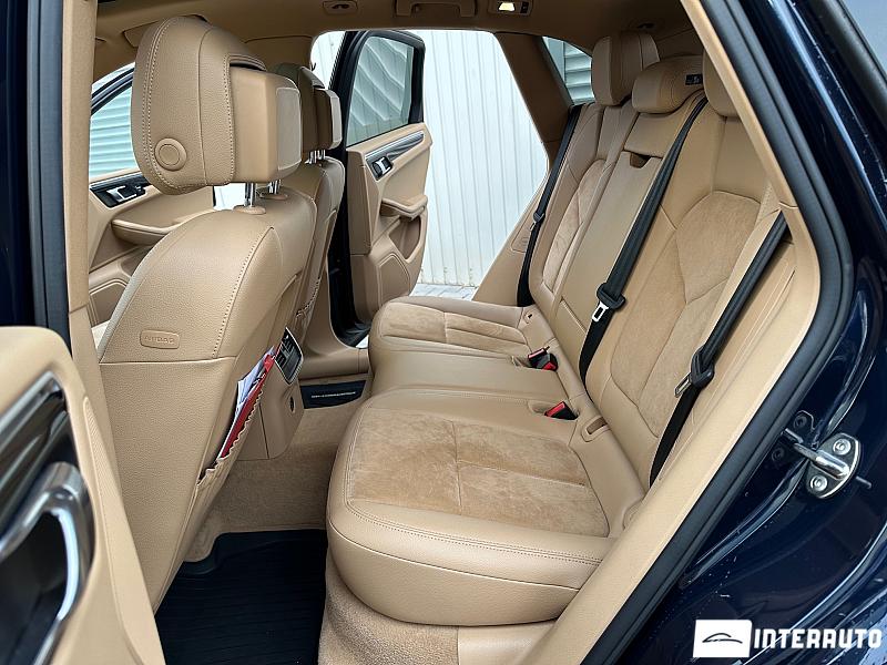 Porsche Macan 6 porsche macan 2017