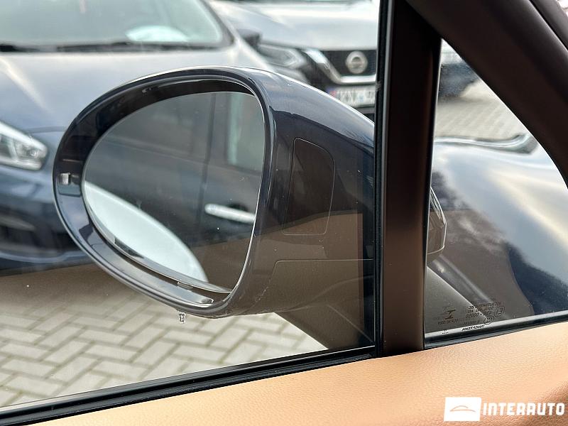 Porsche Macan 17 porsche macan 2017