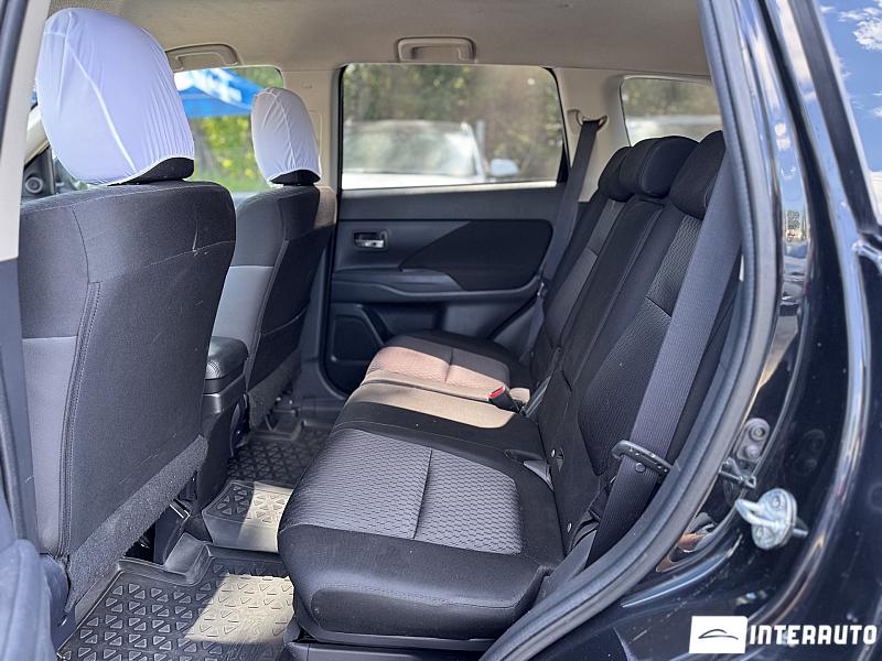 Mitsubishi Outlander 18 mitsubishi outlander 2013