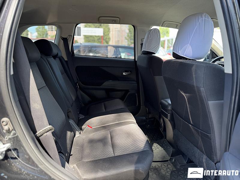 Mitsubishi Outlander 19 mitsubishi outlander 2013