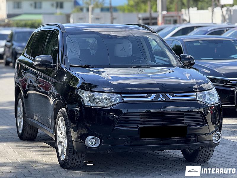 Mitsubishi Outlander 3 mitsubishi outlander 2013