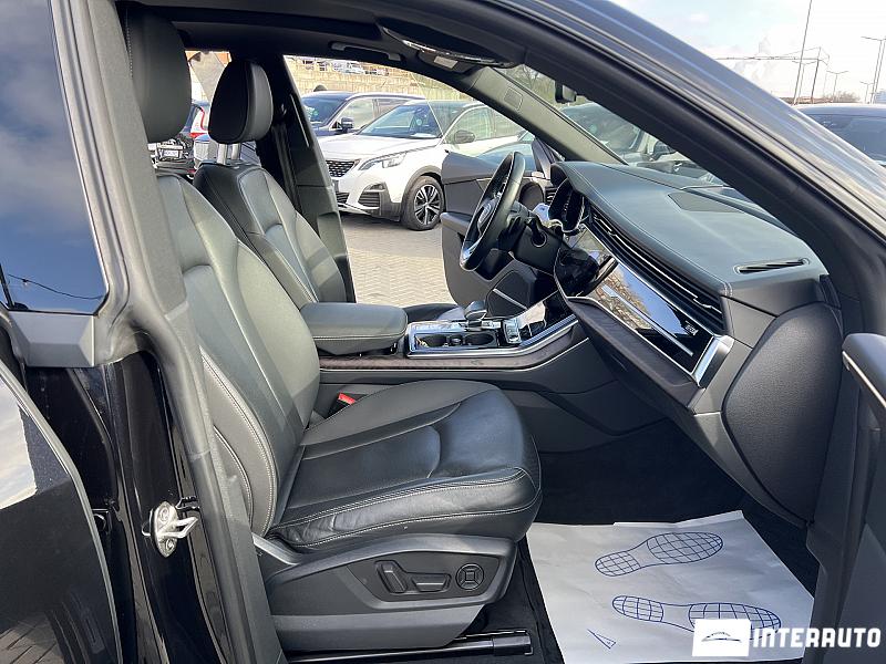 Audi Q8 18 audi q8 2020