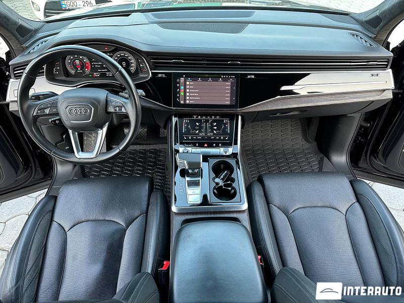 Audi Q7 11 audi q7 2020