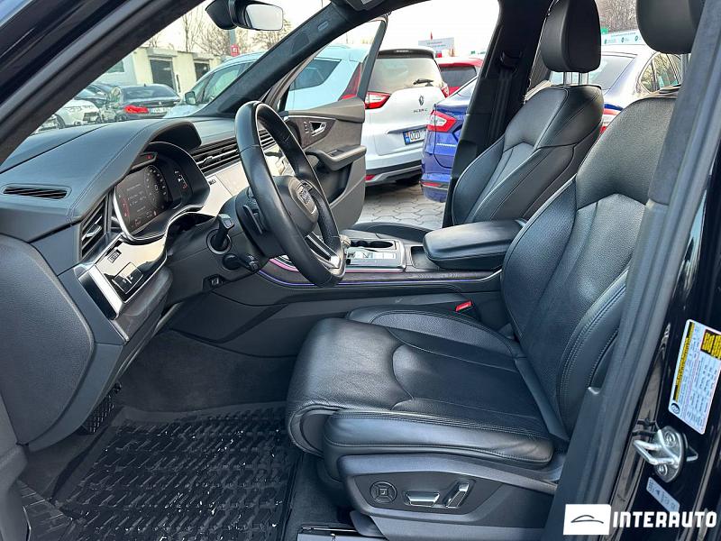 Audi Q7 6 audi q7 2020