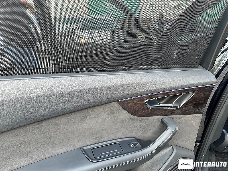 Audi Q7 25 audi q7 2020