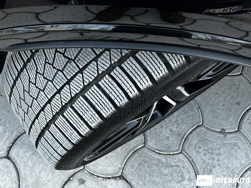 Audi Q7 31 audi q7 2020