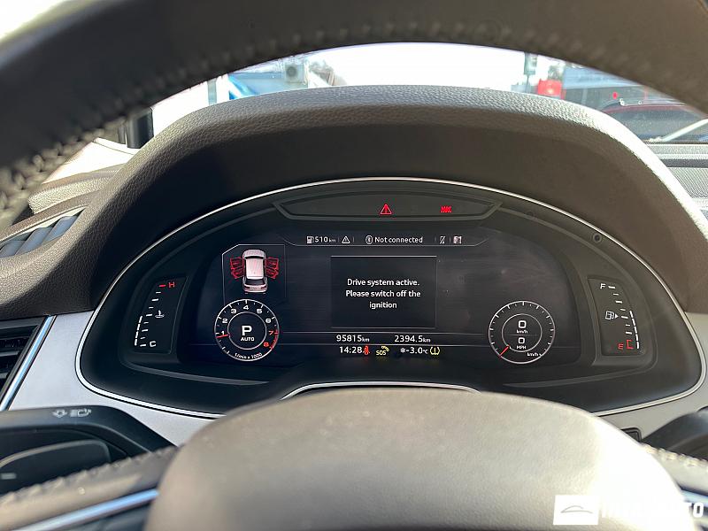 Audi Q7 7 audi q7 2019